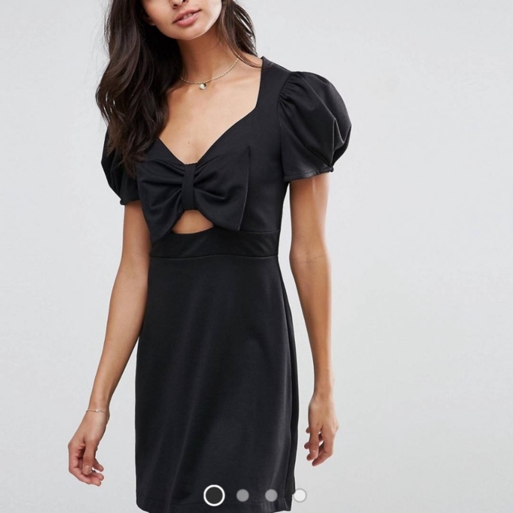 ASOS black dress - Picture 1 of 3